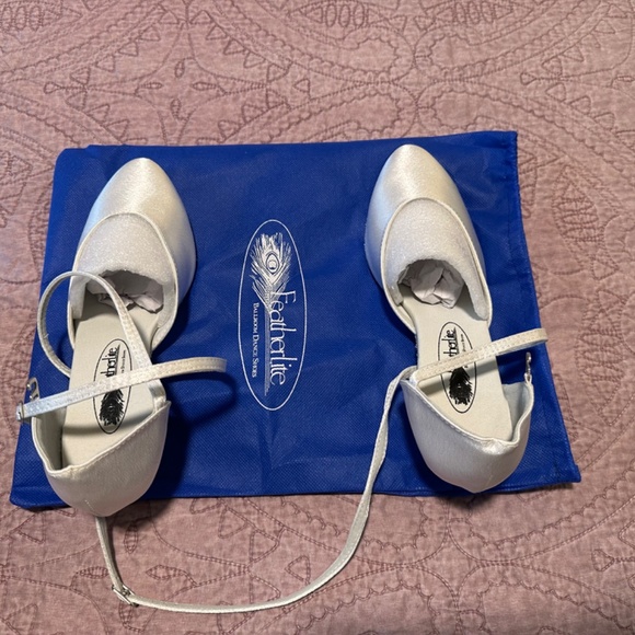 Featherlite Ballroom Dance Shoes - 9 Narrow - Carol White Satin, 1.3" Heel - Picture 10 of 14